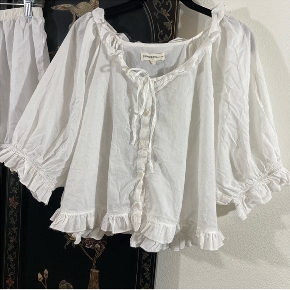 White Ruffled Sleepwear Set - Picture 5 of 11